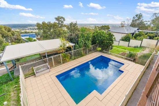 12 Sapphire Court, Mount Richon, WA 6112