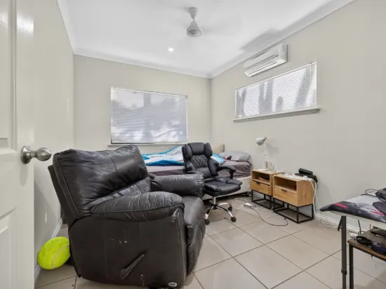 12 Schooner Street, Baynton, WA 6714-Image