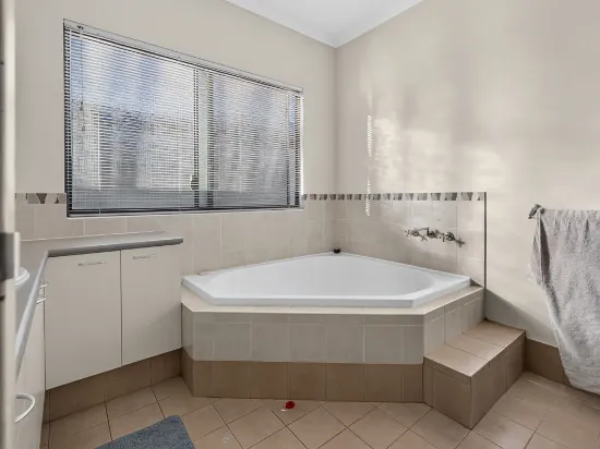 12 Schooner Street, Baynton, WA 6714-Image