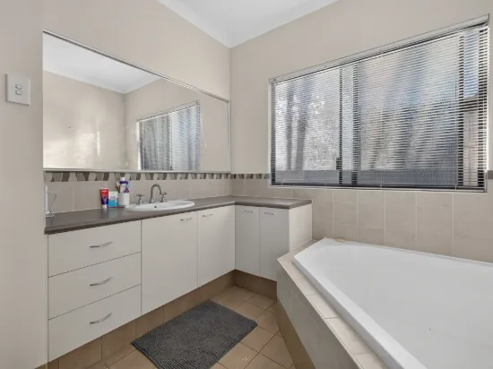 12 Schooner Street, Baynton, WA 6714-Image