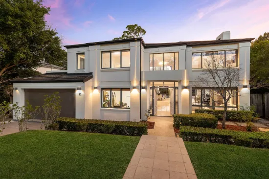 12 Shannon Street, St Ives, NSW 2075