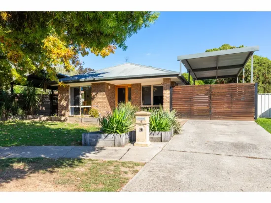 12 Shiels Court, West Wodonga, Vic 3690