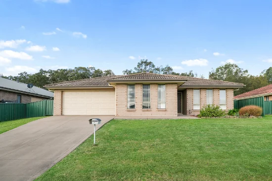 12 Shortland Drive, Rutherford, NSW 2320