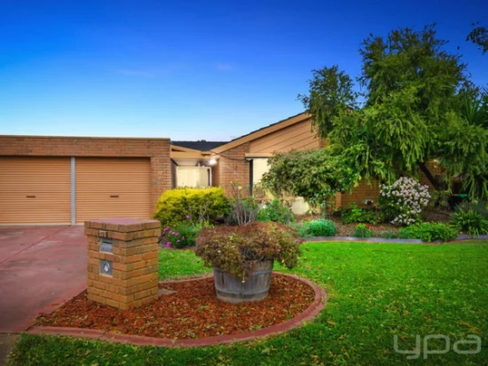 12 Silber Court, Melton West, Vic 3337