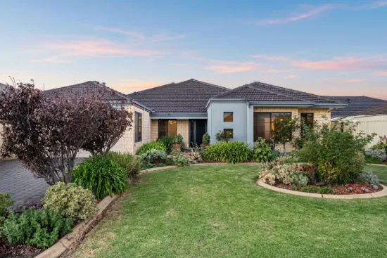 12 Silica Road, Wattle Grove, WA 6107