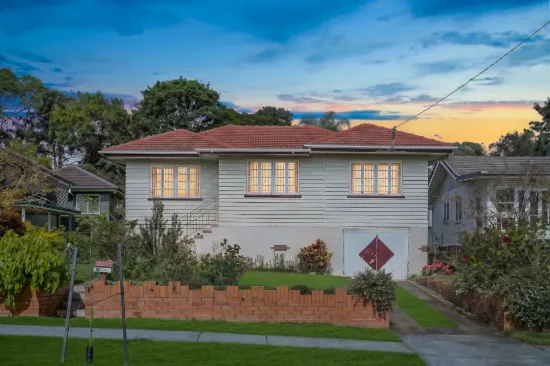 12 Simla Avenue, Geebung, Qld 4034