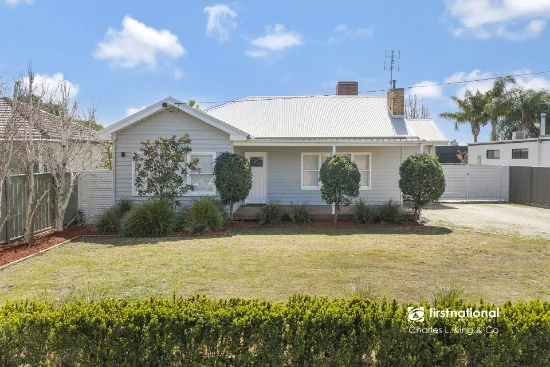 12 Simmie Street, Echuca, Vic 3564