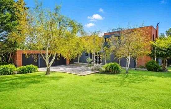 12 Sinclair Ct, Mount Martha, Vic 3934