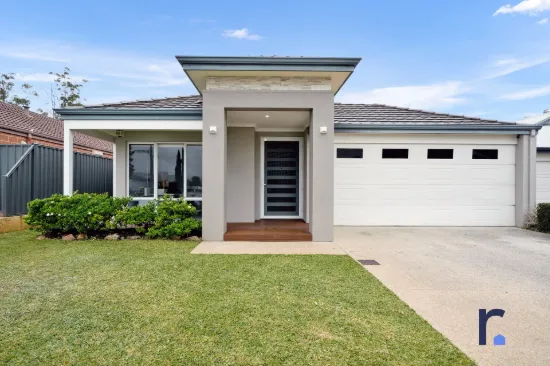 12 Sirocco Promenade, Dayton, WA 6055