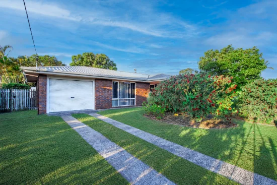 12 Southerden Street, Torquay, Qld 4655