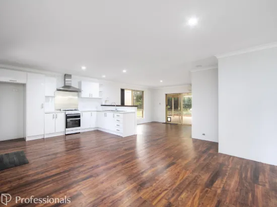 12 Sprint Close, Middle Swan, WA 6056