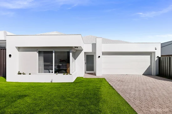 12 Strawberry Rise, Landsdale, WA 6065
