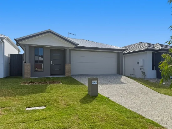 12 Stunning Crescent, Narangba QLD 4504 - For Rent