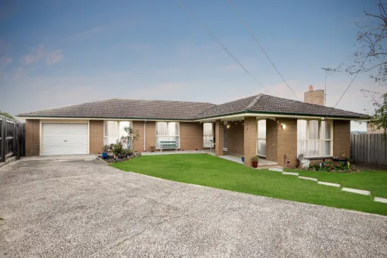 12 Suffolk Court, Grovedale, Vic 3216