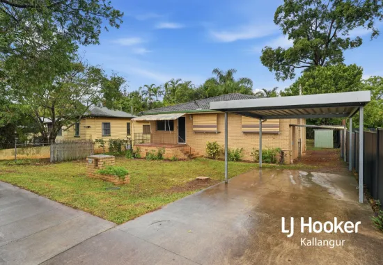 12 The Crescent, Kallangur, Qld 4503