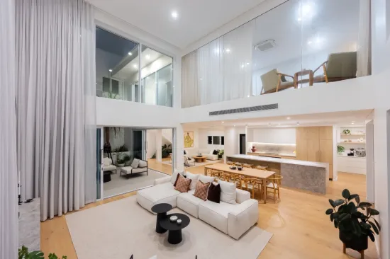 12 The Point, Castle Hill, Qld 4810-Image