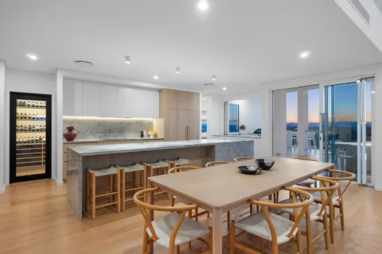 12 The Point, Castle Hill, Qld 4810-Image