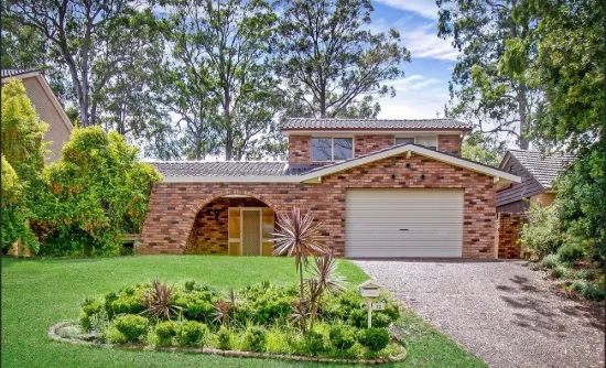 12 Thompson Place, Baulkham Hills, NSW 2153