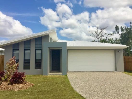 12 Trader Crescent, Cannonvale QLD 4802 - For Rent
