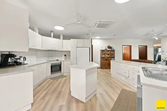 12 Tuffley Close, Kanimbla, Qld 4870