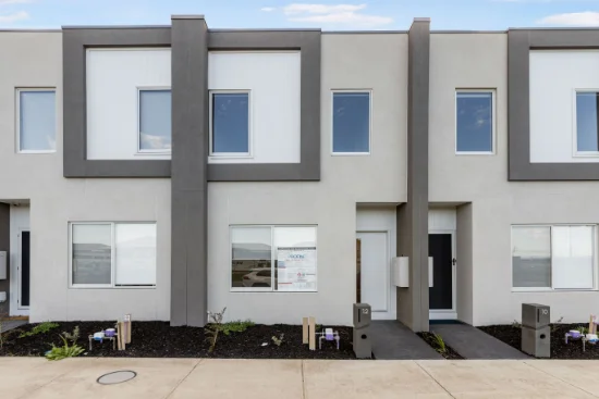 12 Twynam Road, Clyde North, Vic 3978