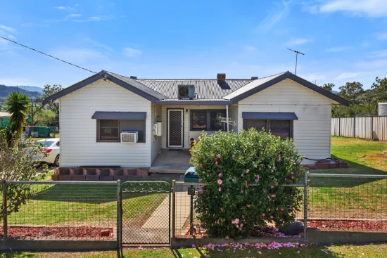 12 Upper Campbell Street, Aberdeen, NSW 2336