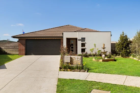 12 Valley View Court, Sebastopol, Vic 3356