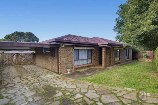 12 Valleyview Crescent, Hackham West, SA 5163