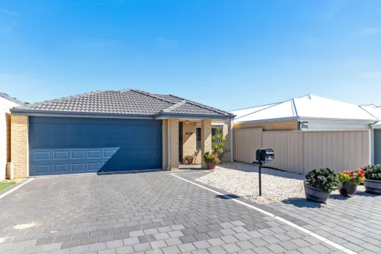 12 Vinci Entrance, Sinagra, WA 6065