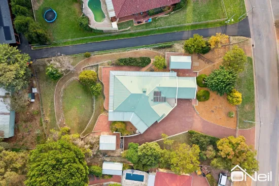 12 Waterside Pass, Byford, WA 6122