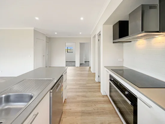 12 Wattle Drive, Benalla VIC 3672 - For Rent