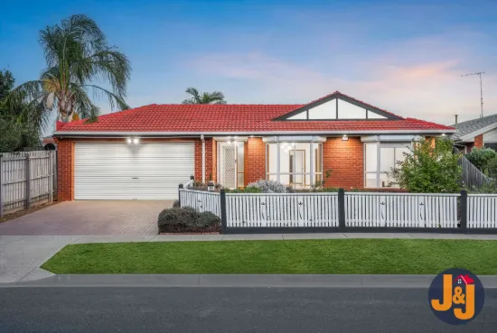 12 Weeden Drive, Werribee, Vic 3030