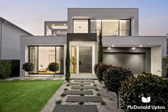 12 Windsor Avenue, Strathmore, Vic 3041
