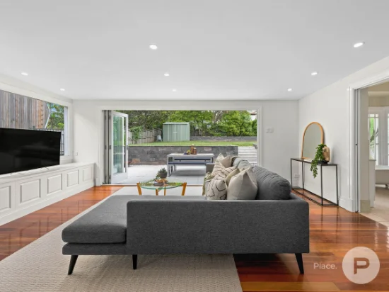 12 Woodrow Drive, Coorparoo, Qld 4151 - For Rent
