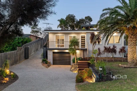 12 Yoorala Road, Rye, Vic 3941