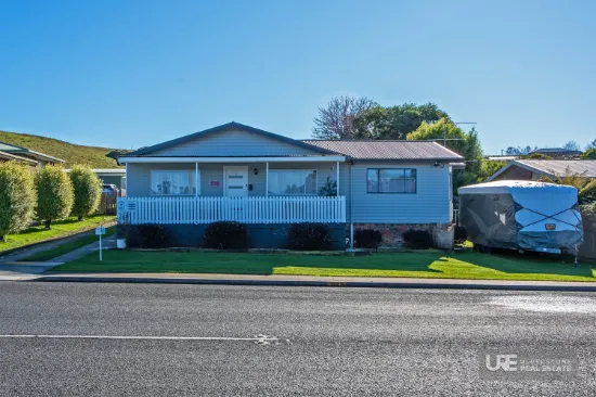 120 South Road, West Ulverstone, Tas 7315