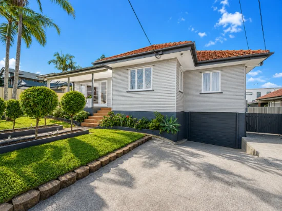 120 Stanley Road, Camp Hill, Qld 4152
