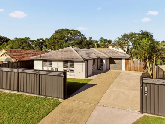 1204 Old North Crescent, Strathpine, Qld 4500
