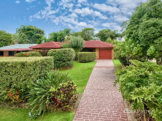 1208 Old North Crescent, Strathpine, Qld 4500