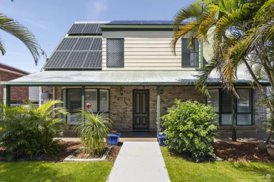 121 Bishop Road, Beachmere, Qld 4510