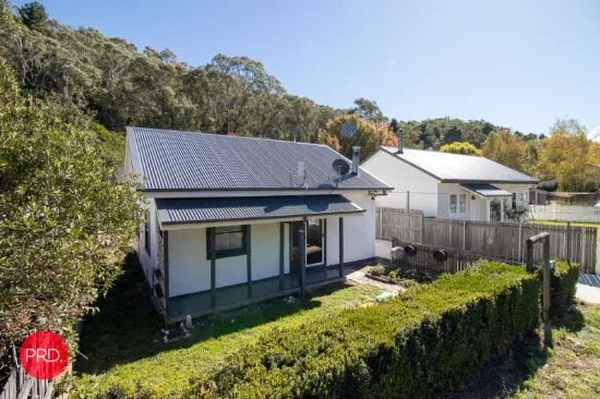 121 Foxlow Street, Captains Flat, NSW 2623