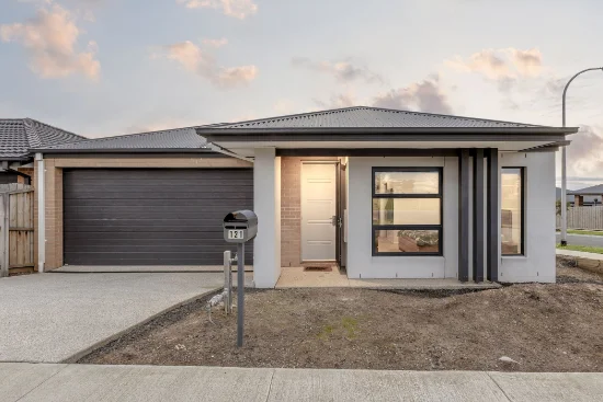 121 Kensington Road, Leopold, Vic 3224