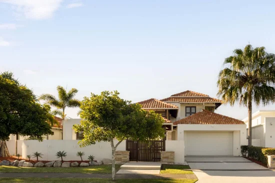 121 Marina Boulevard, Banksia Beach, Qld 4507