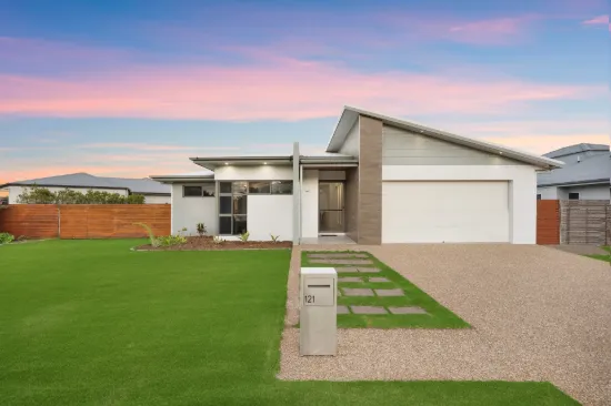 121 Sanctum Boulevard, Mount Low, Qld 4818