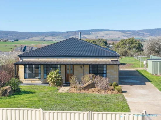 121a High Street, Campbell Town, Tas 7210