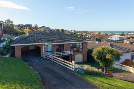 122 George Street, Devonport, Tas 7310