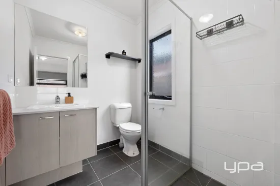 122 Stonehill Drive, Maddingley, Vic 3340-Image