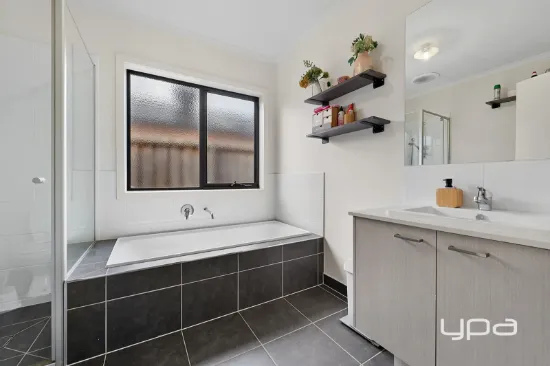 122 Stonehill Drive, Maddingley, Vic 3340-Image