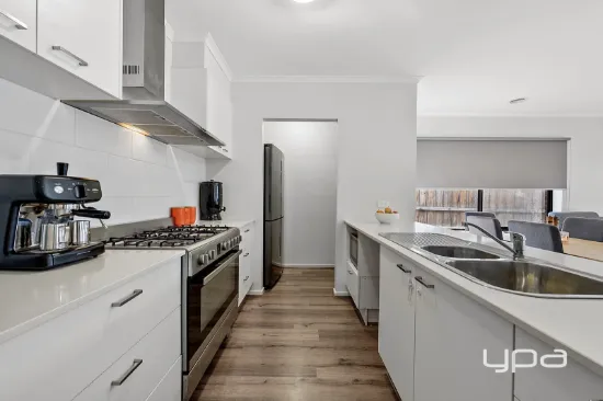 122 Stonehill Drive, Maddingley, Vic 3340-Image