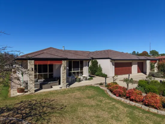 123 Drummond Street, Tenterfield, NSW 2372
